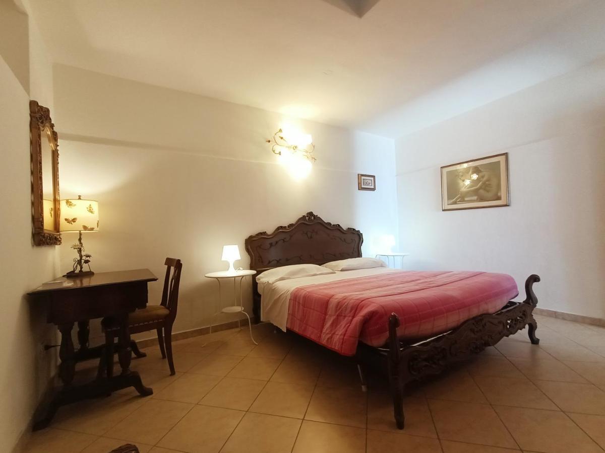 Le Dimore Di Chiara Imperia Exterior foto